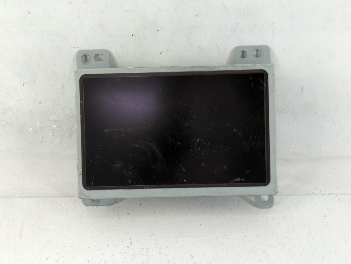 2013-2016 Chevrolet Malibu Information Display Screen 637638 - Oemusedautoparts1.com
