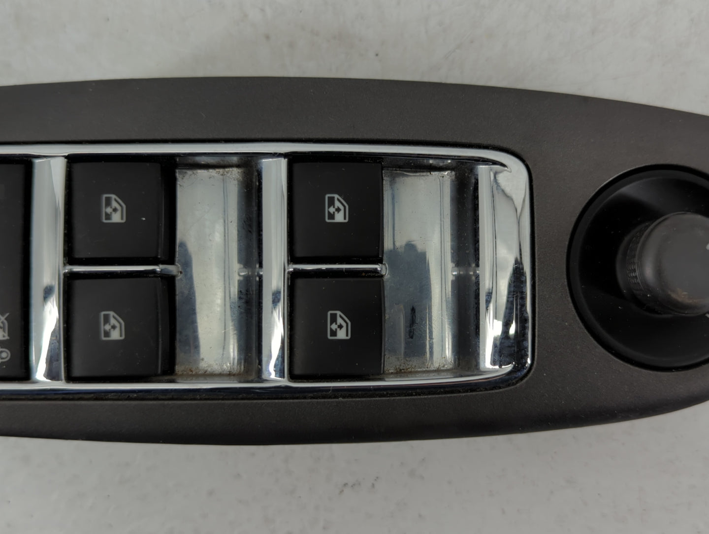 2013 Chevrolet Malibu Master Power Window Switch Replacement Driver Side Left P/N:1045V004451363 Fits Fits 2011 2012 OEM Use