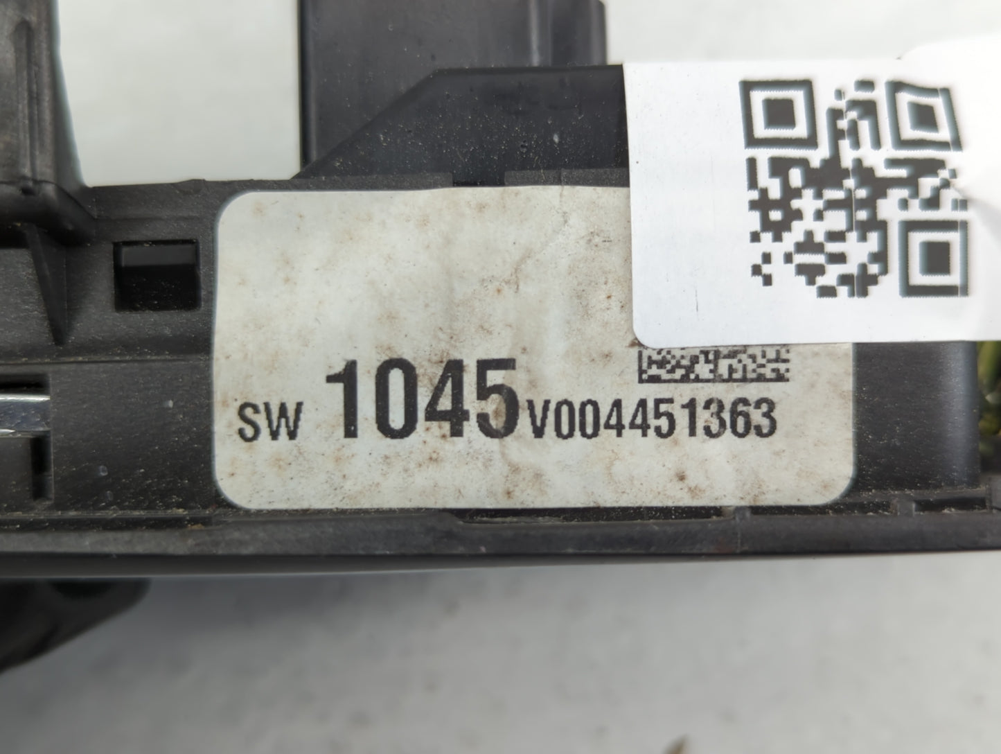 2013 Chevrolet Malibu Master Power Window Switch Replacement Driver Side Left P/N:1045V004451363 Fits Fits 2011 2012 OEM Use
