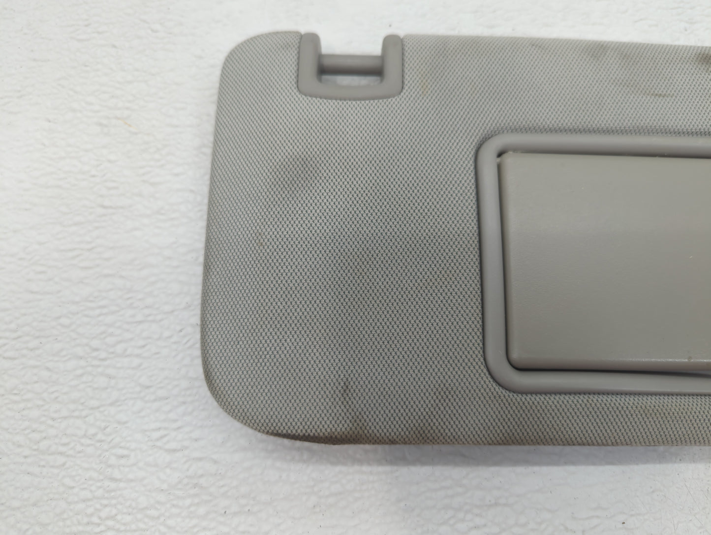 2013-2016 Chevrolet Malibu Sun Visor Shade Replacement Passenger Right Mirror Fits Fits 2013 2014 2015 2016 OEM Used Auto Pa