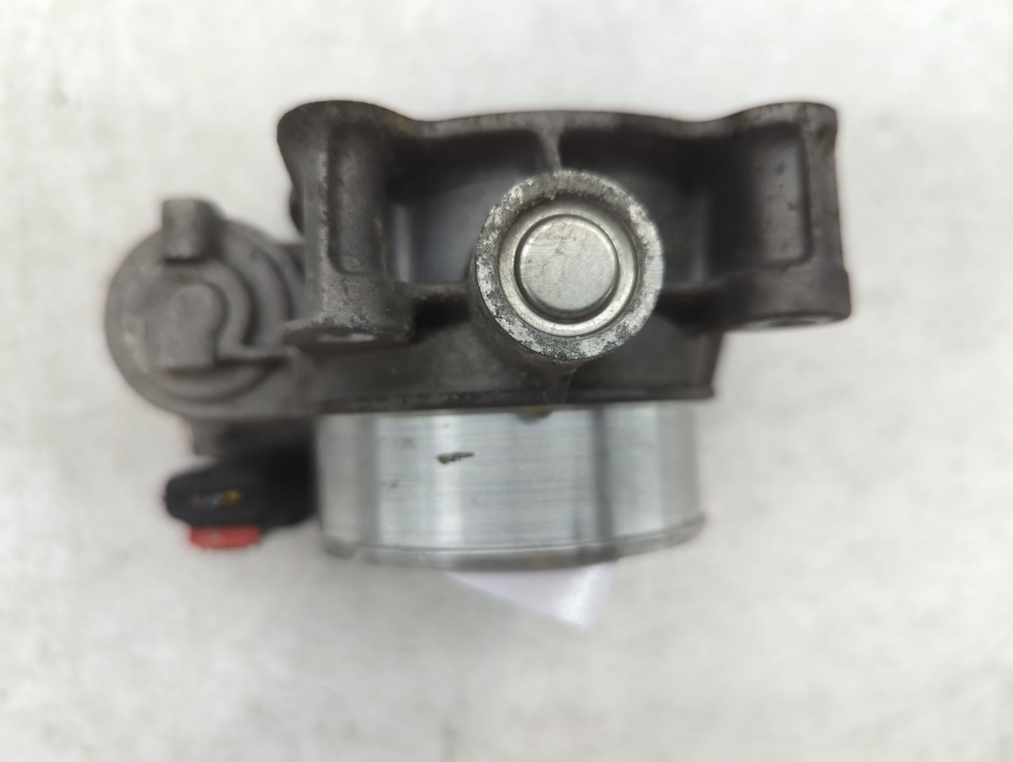 2013-2015 Chevrolet Malibu Throttle Body P/N:12669073DA 12627217DA Fits Fits 2013 2014 2015 2017 2018 2019 2020 OEM Used Aut