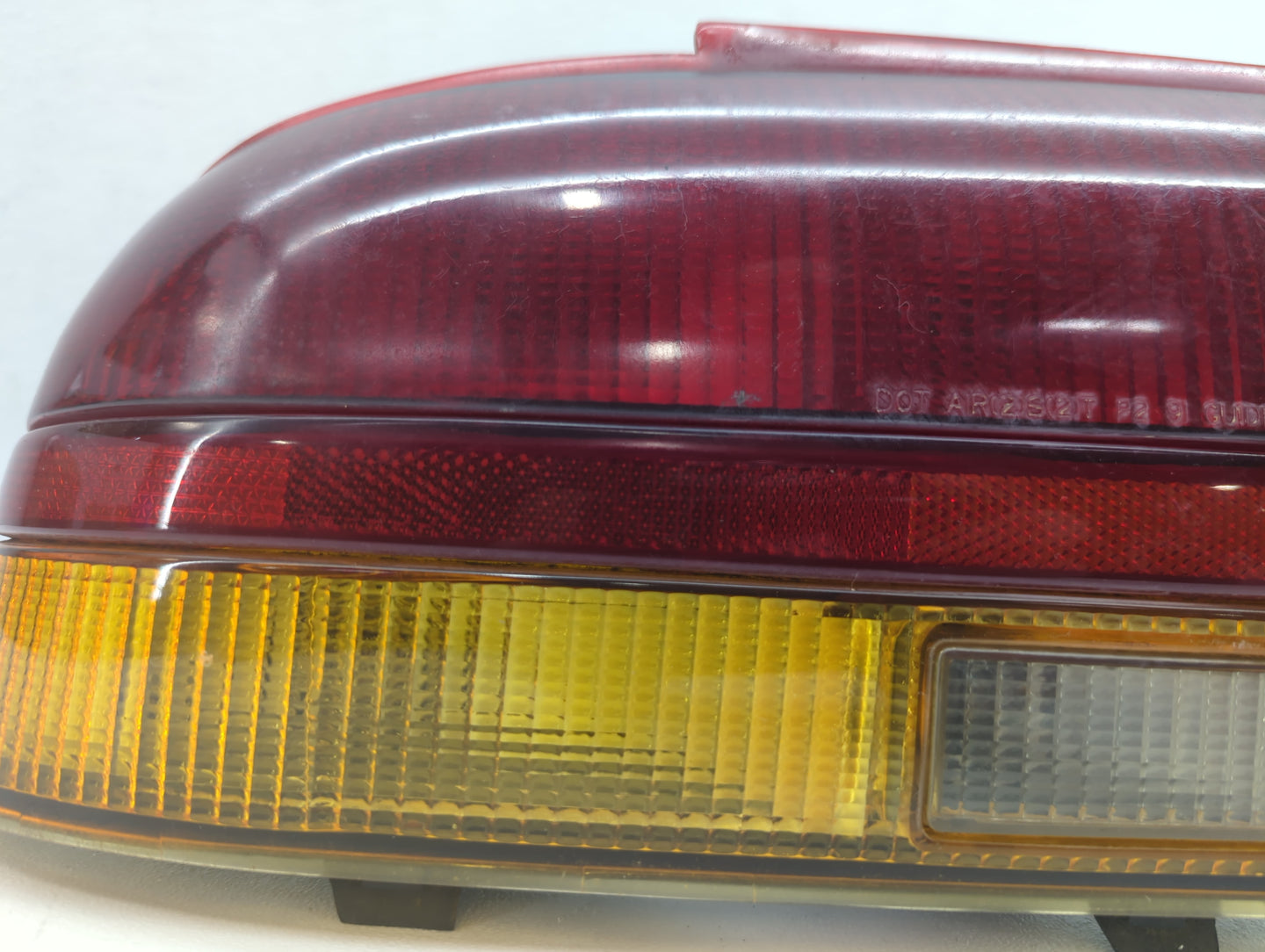 2013-2016 Chevrolet Malibu Tail Light Assembly Passenger Right OEM P/N:16520687 Fits Fits 2013 2014 2015 2016 OEM Used Auto 