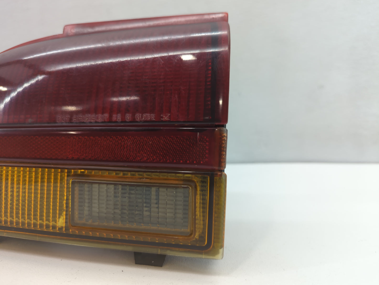 2013-2016 Chevrolet Malibu Tail Light Assembly Passenger Right OEM P/N:16520687 Fits Fits 2013 2014 2015 2016 OEM Used Auto 