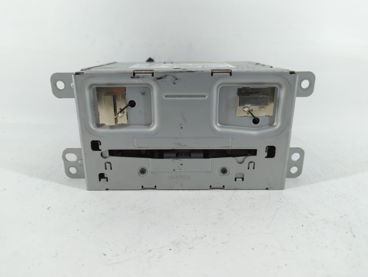 2013 Chevrolet Malibu Radio AM FM Cd Player Receiver Replacement P/N:22989453 Fits OEM Used Auto Parts - Oemusedautoparts1.c