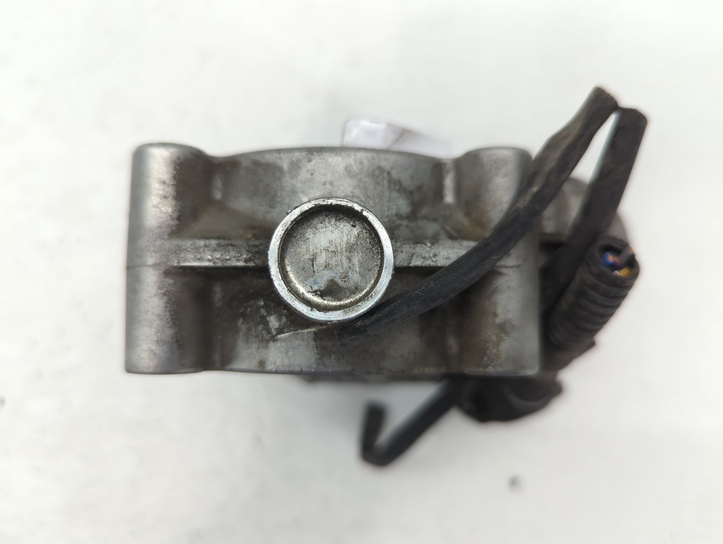 2013 Chevrolet Malibu Throttle Body P/N:1 266 141 05 25 Fits OEM Used Auto Parts - Oemusedautoparts1.com