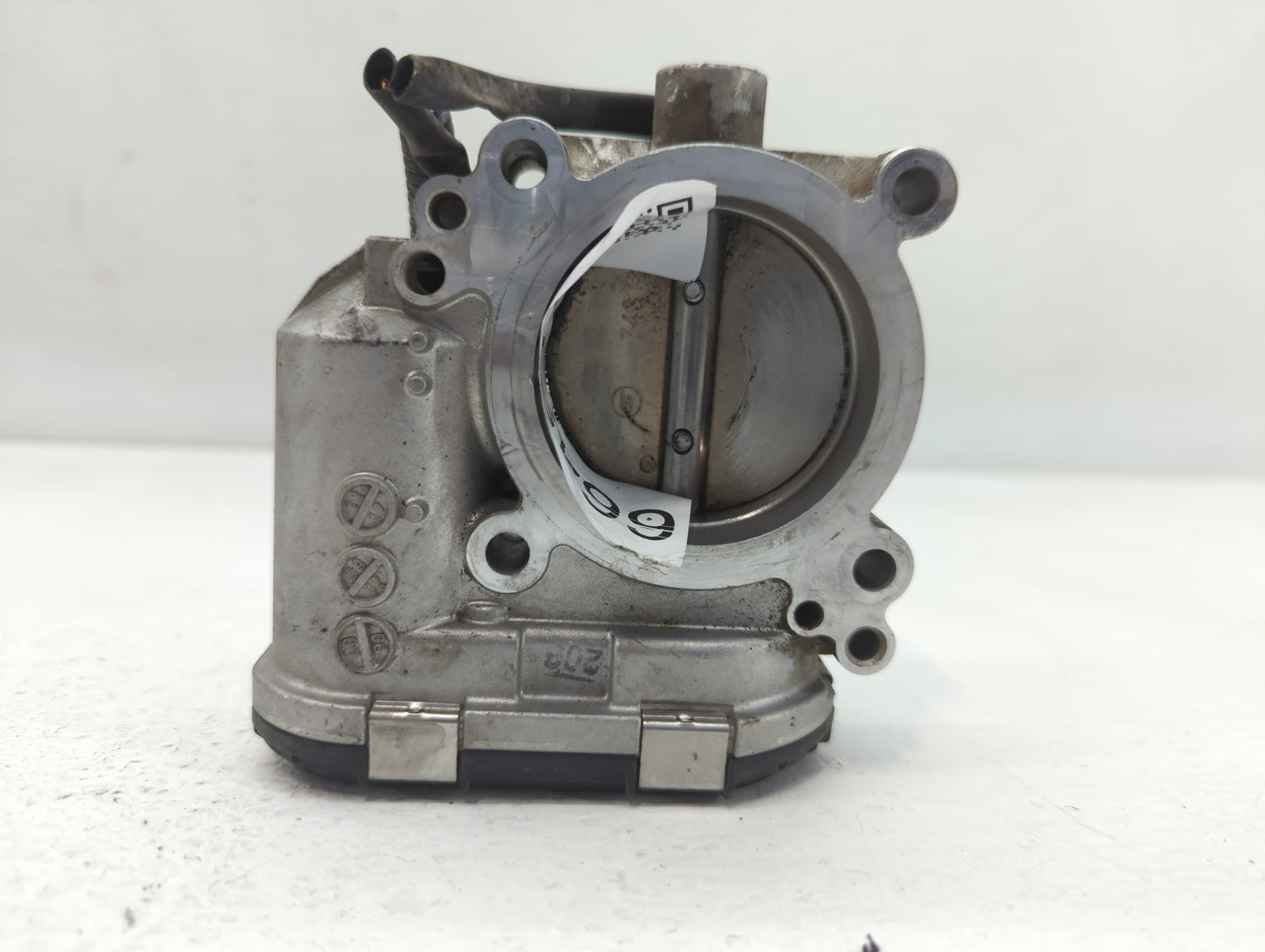 2013 Chevrolet Malibu Throttle Body P/N:1 266 141 05 25 Fits OEM Used Auto Parts - Oemusedautoparts1.com