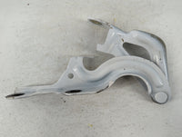 2013 Chevrolet Malibu Driver Left Hood Hinge - Oemusedautoparts1.com