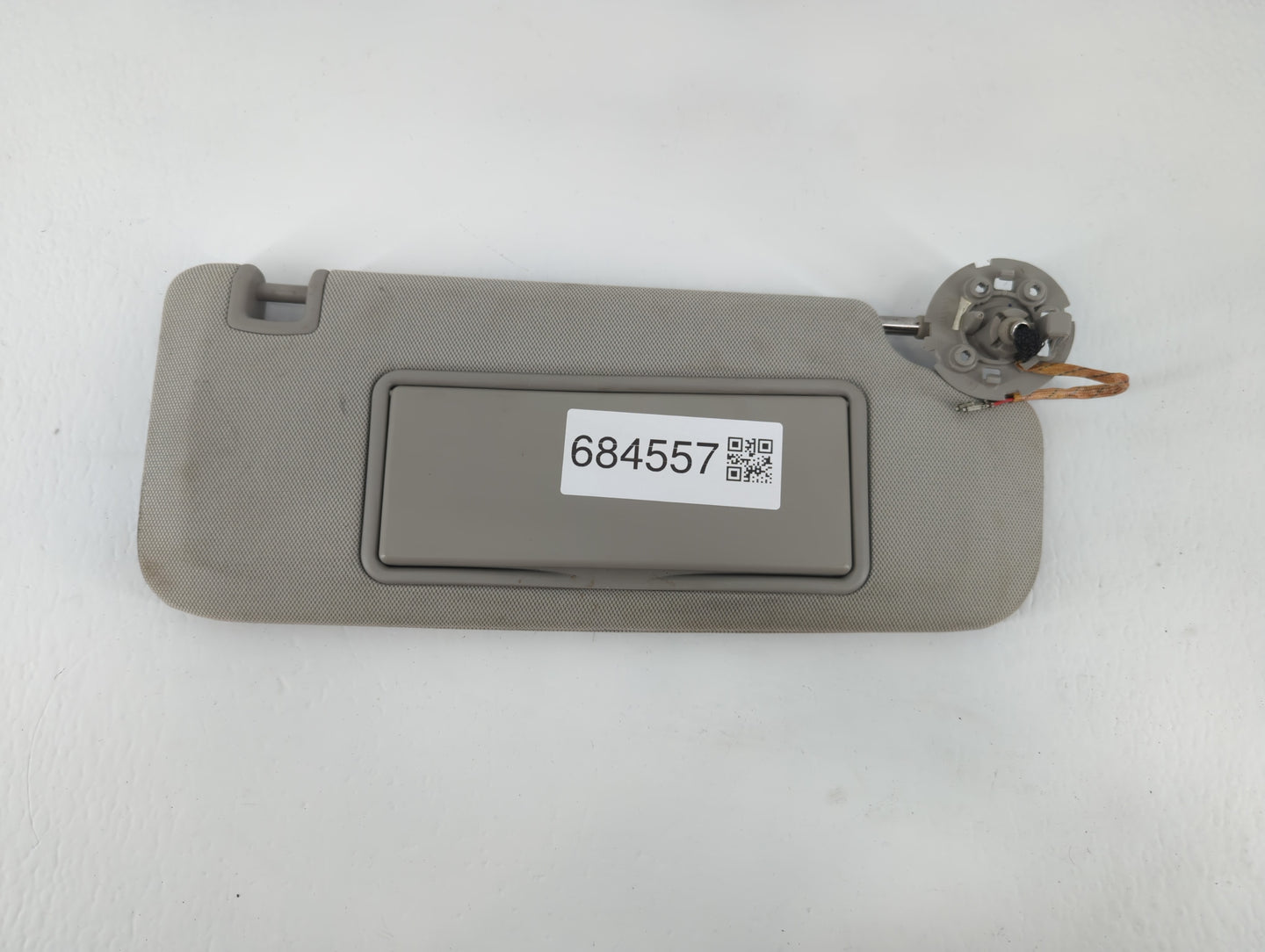 2013-2016 Chevrolet Malibu Sun Visor Shade Replacement Passenger Right Mirror Fits Fits 2013 2014 2015 2016 OEM Used Auto Pa