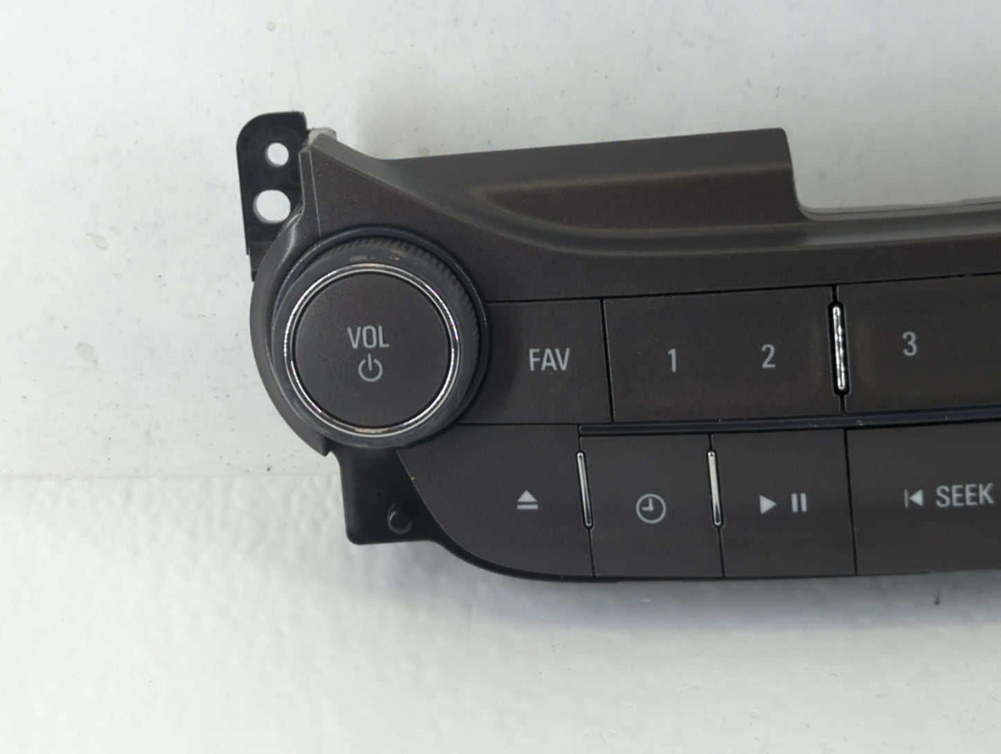 2013-2013 Chevrolet Malibu Radio Control Panel - Oemusedautoparts1.com