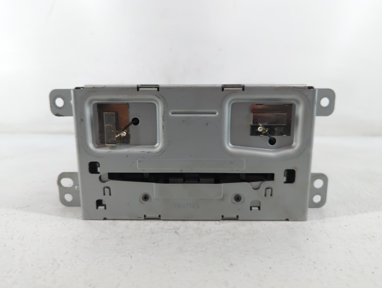 2013 Chevrolet Malibu Radio AM FM Cd Player Receiver Replacement P/N:22965236 Fits OEM Used Auto Parts - Oemusedautoparts1.c