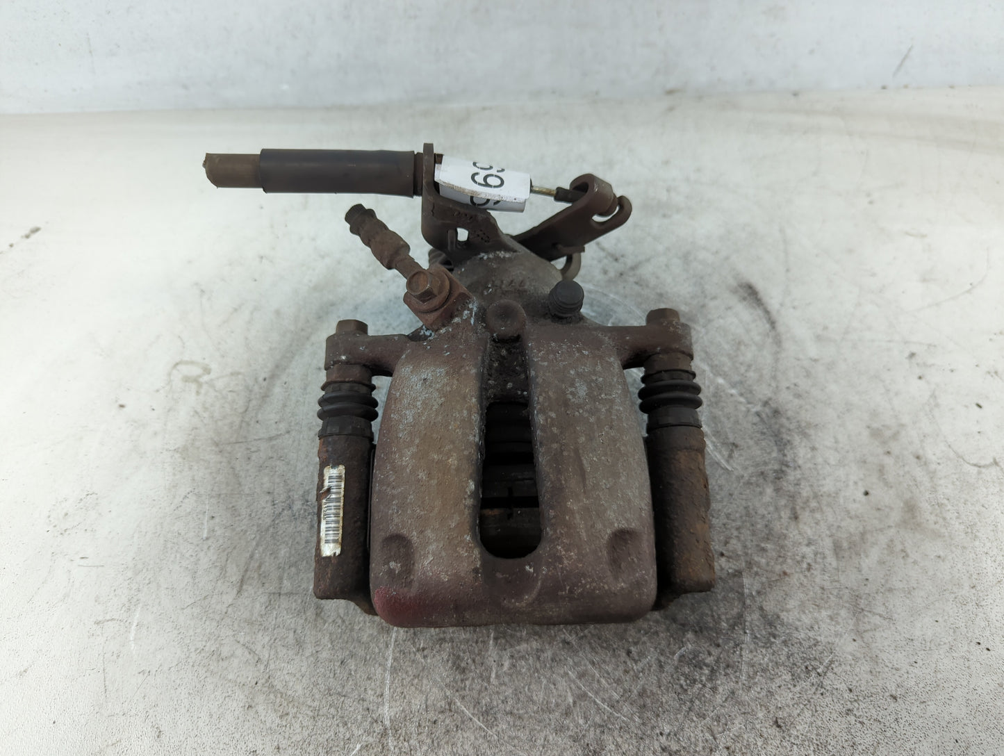 2013-2013 Chevrolet Malibu Front Passenger Right Brake Caliper - Oemusedautoparts1.com