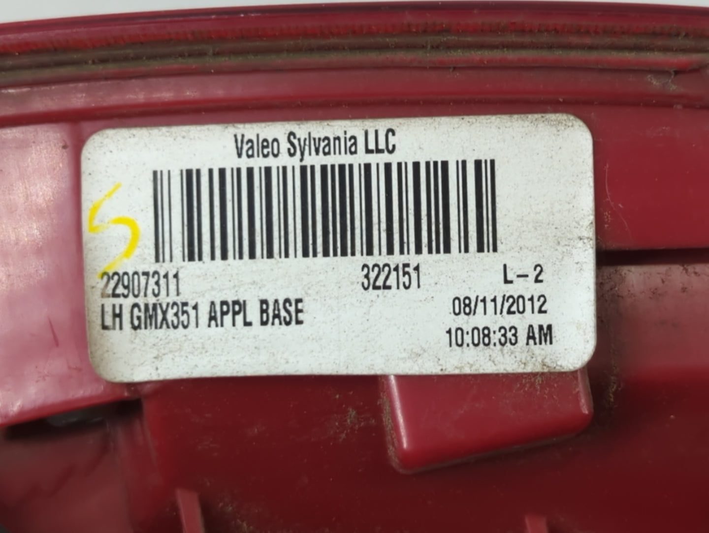 2013-2016 Chevrolet Malibu Tail Light Assembly Passenger Right OEM P/N:22907311 16520687 Fits Fits 2013 2014 2015 2016 OEM U