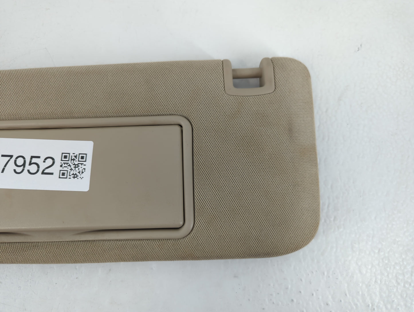 2013-2016 Chevrolet Malibu Sun Visor Shade Replacement Driver Left Mirror Fits Fits 2013 2014 2015 2016 OEM Used Auto Parts 