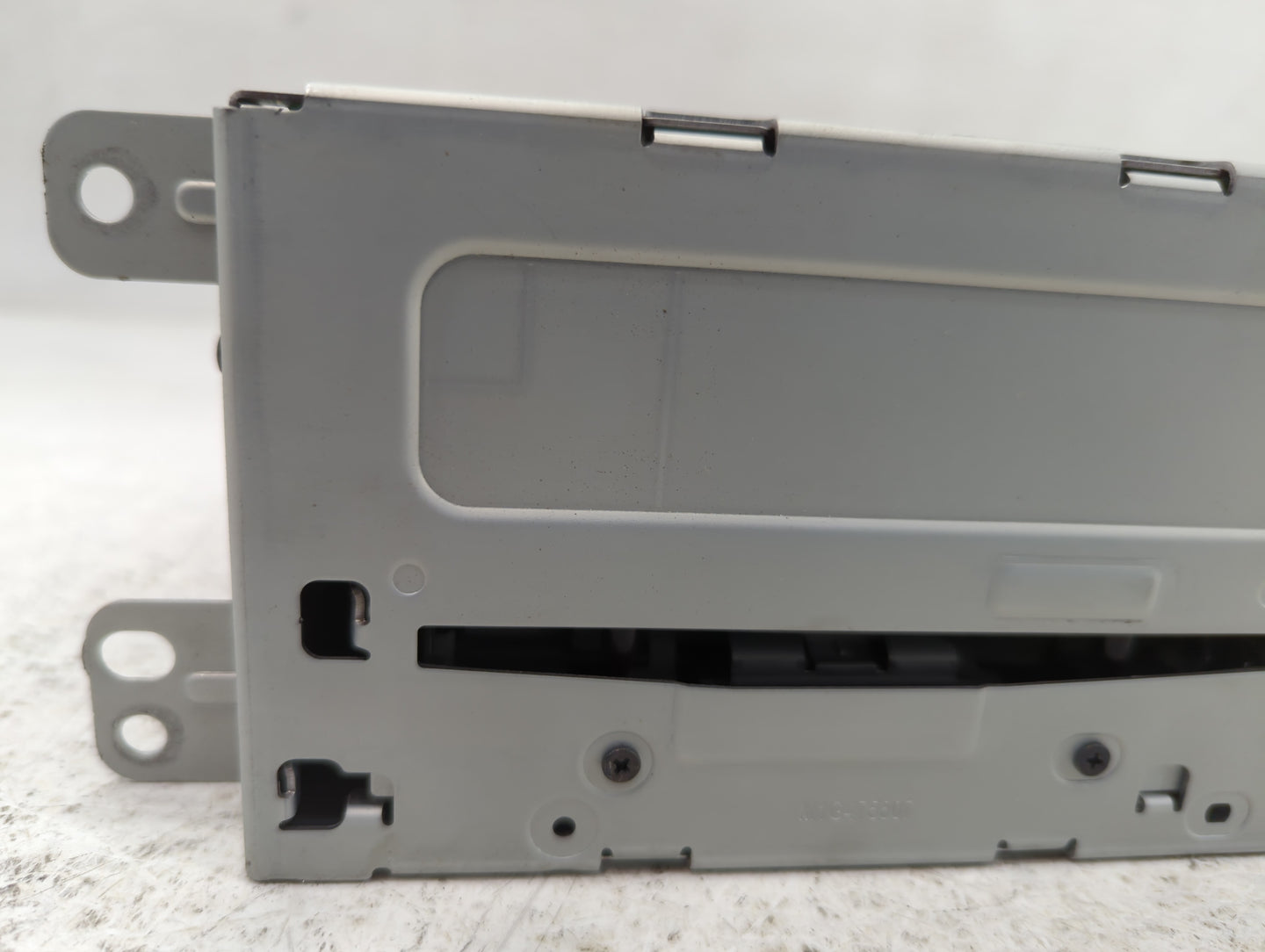 2013-2013 Chevrolet Malibu Am Fm Cd Player Radio Receiver - Oemusedautoparts1.com