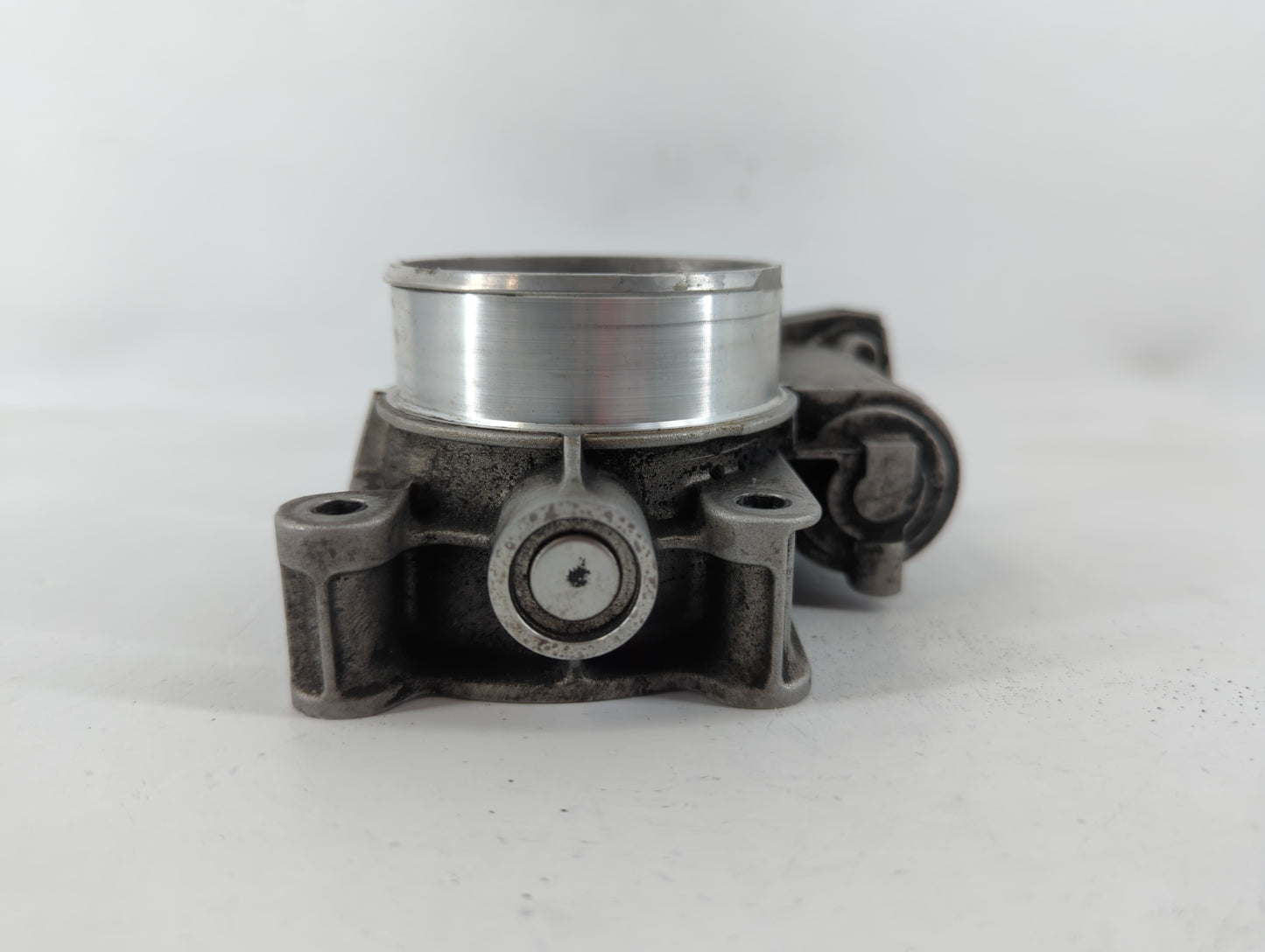 2013-2014 Chevrolet Malibu Throttle Body P/N:12632101CA Fits Fits 2012 2013 2014 2015 OEM Used Auto Parts - Oemusedautoparts