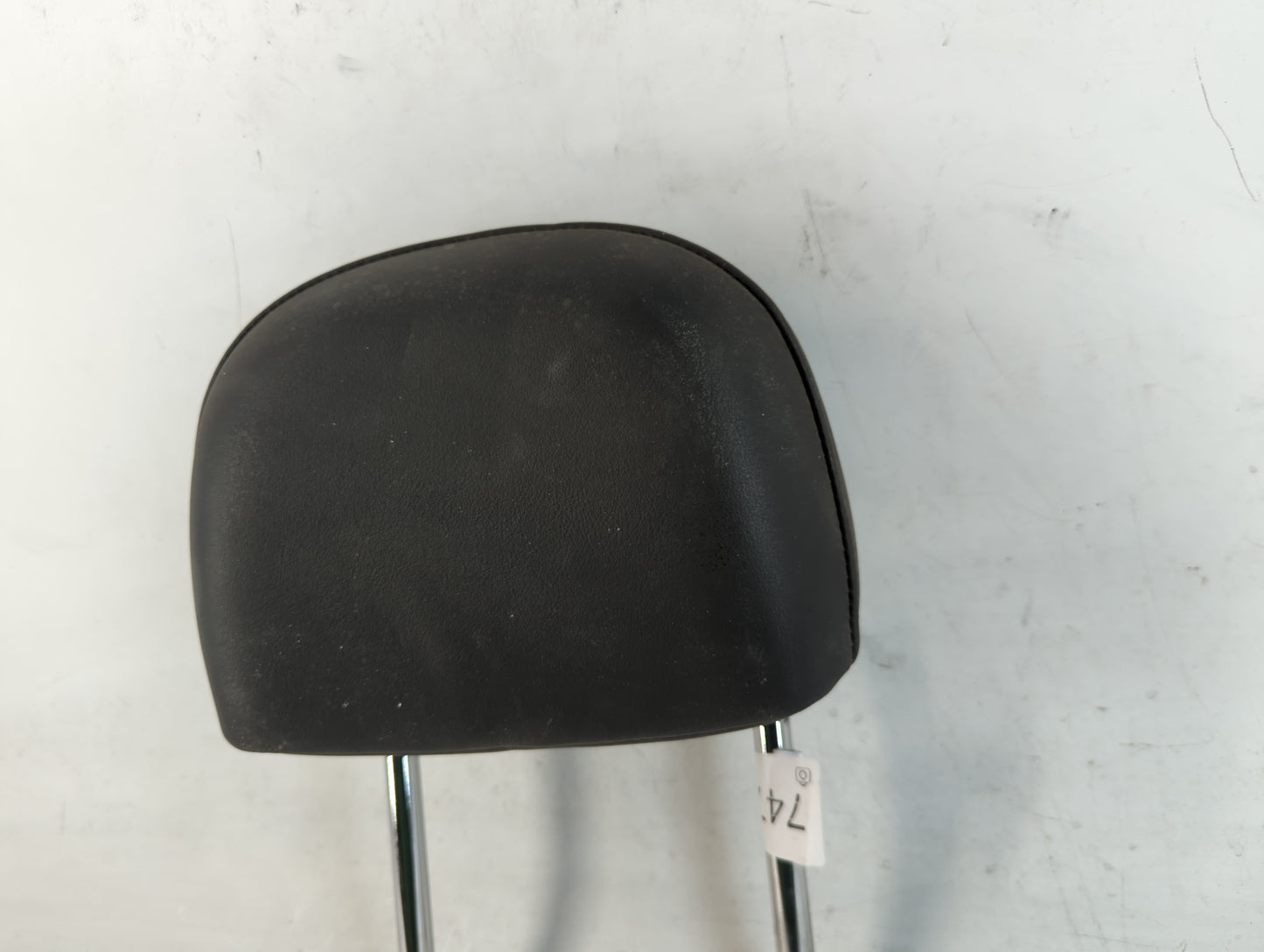 2013-2013 Chevrolet Malibu Headrest Head Rest Front Driver Passenger Seat - Oemusedautoparts1.com