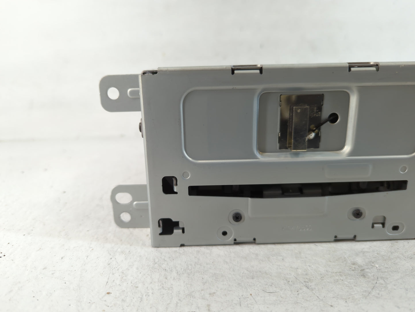 2013-2013 Chevrolet Malibu Am Fm Cd Player Radio Receiver - Oemusedautoparts1.com