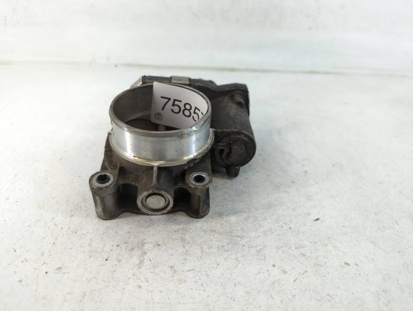 2013-2014 Chevrolet Malibu Throttle Body P/N:12632101CA Fits Fits 2012 2013 2014 2015 OEM Used Auto Parts - Oemusedautoparts