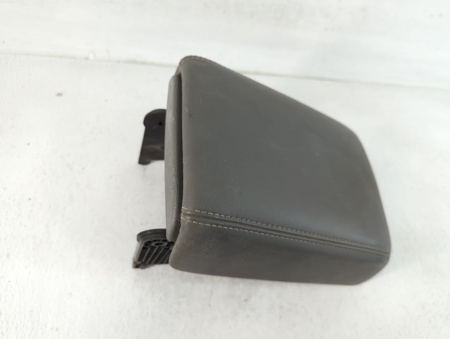 2013 Chevrolet Malibu Center Console Armrest Cover Lid Fits OEM Used Auto Parts - Oemusedautoparts1.com