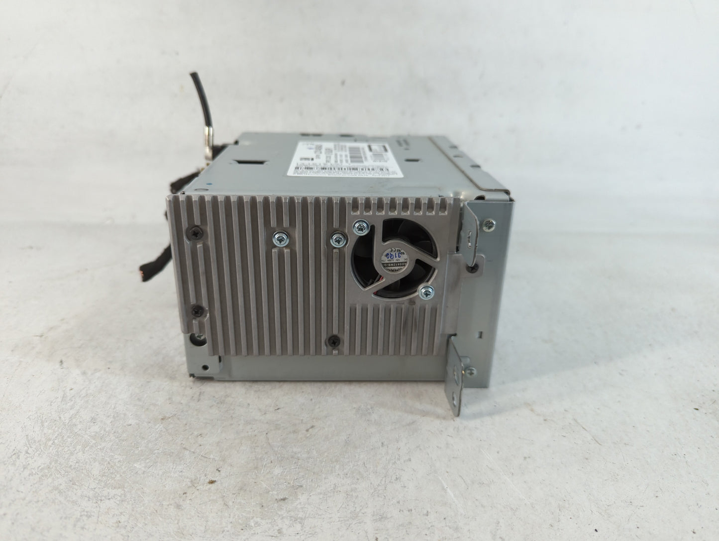 2013-2013 Chevrolet Malibu Am Fm Cd Player Radio Receiver - Oemusedautoparts1.com