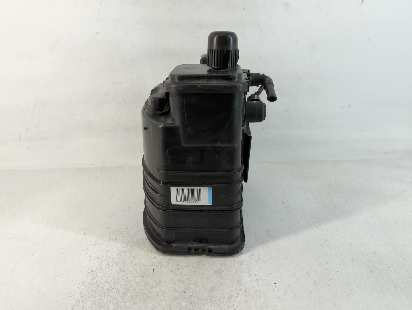 2013 Chevrolet Malibu Fuel Vapor Charcoal Canister 761889 - Oemusedautoparts1.com