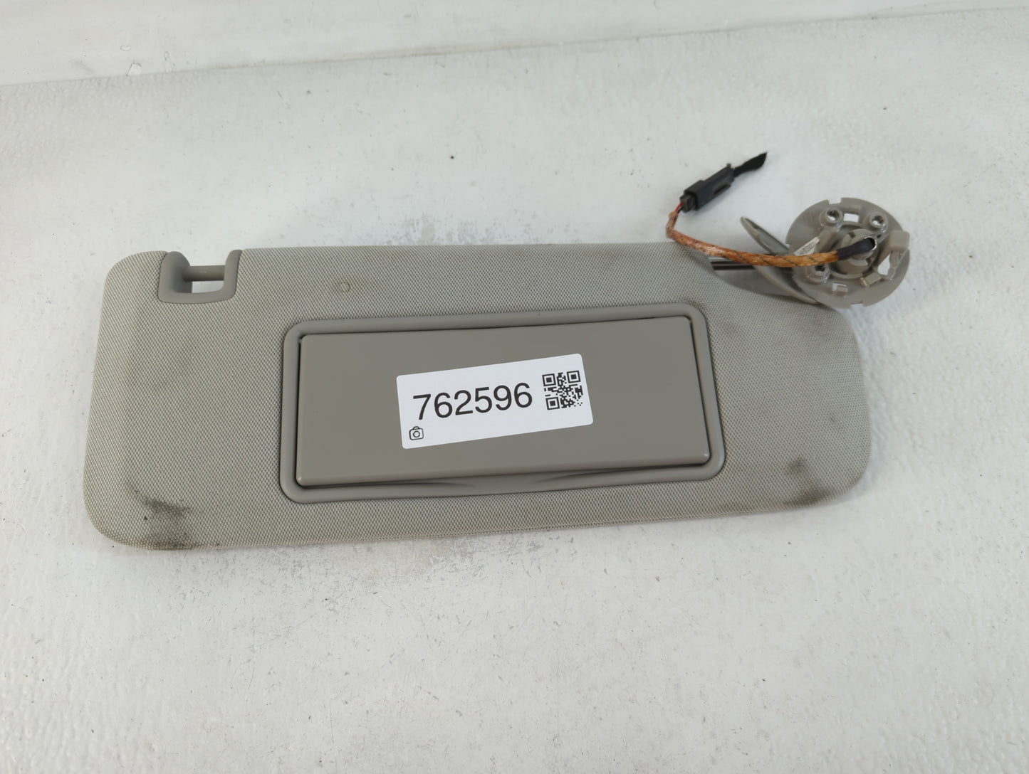 2013-2016 Chevrolet Malibu Sun Visor Shade Replacement Passenger Right Mirror Fits Fits 2013 2014 2015 2016 OEM Used Auto Pa