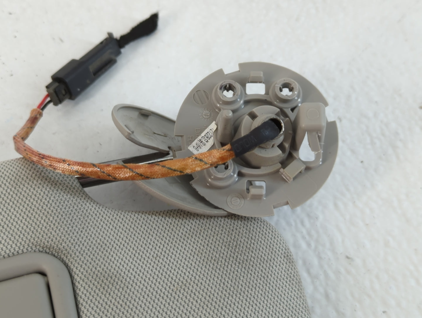 2013-2016 Chevrolet Malibu Sun Visor Shade Replacement Passenger Right Mirror Fits Fits 2013 2014 2015 2016 OEM Used Auto Pa