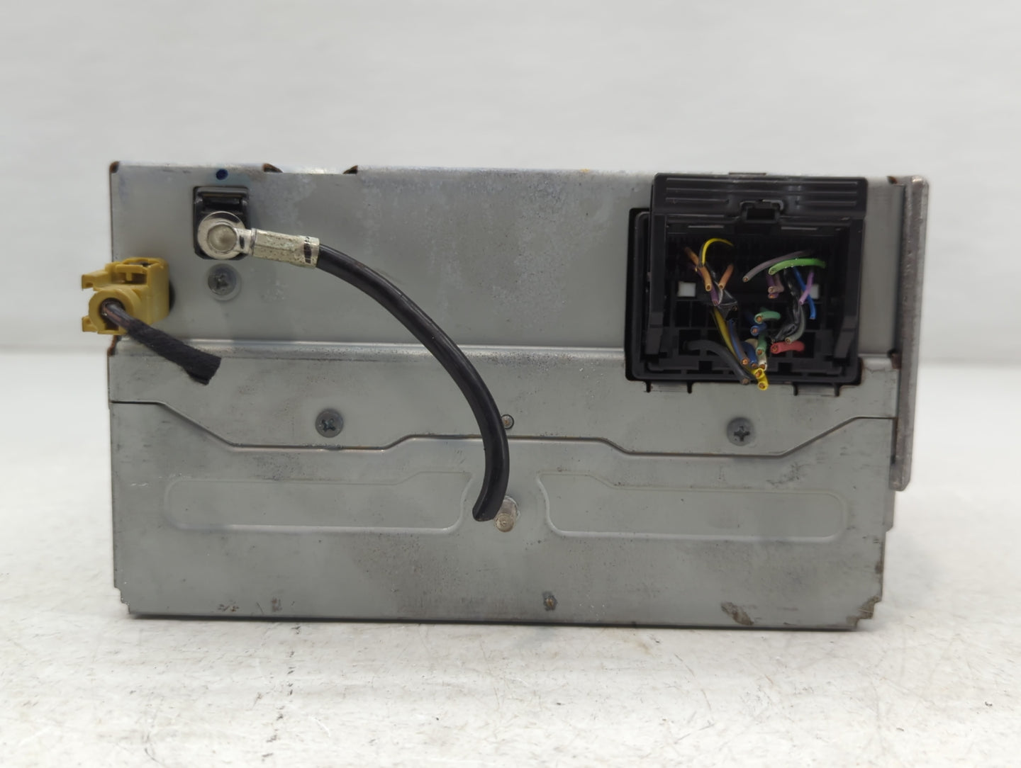 2013 Chevrolet Malibu Radio AM FM Cd Player Receiver Replacement P/N:22923802 Fits OEM Used Auto Parts - Oemusedautoparts1.c