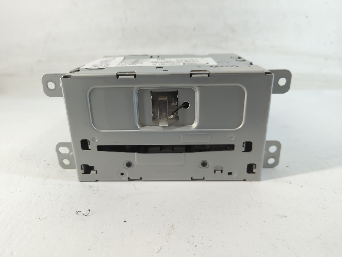2013 Chevrolet Malibu Radio AM FM Cd Player Receiver Replacement P/N:22911992 Fits OEM Used Auto Parts - Oemusedautoparts1.c