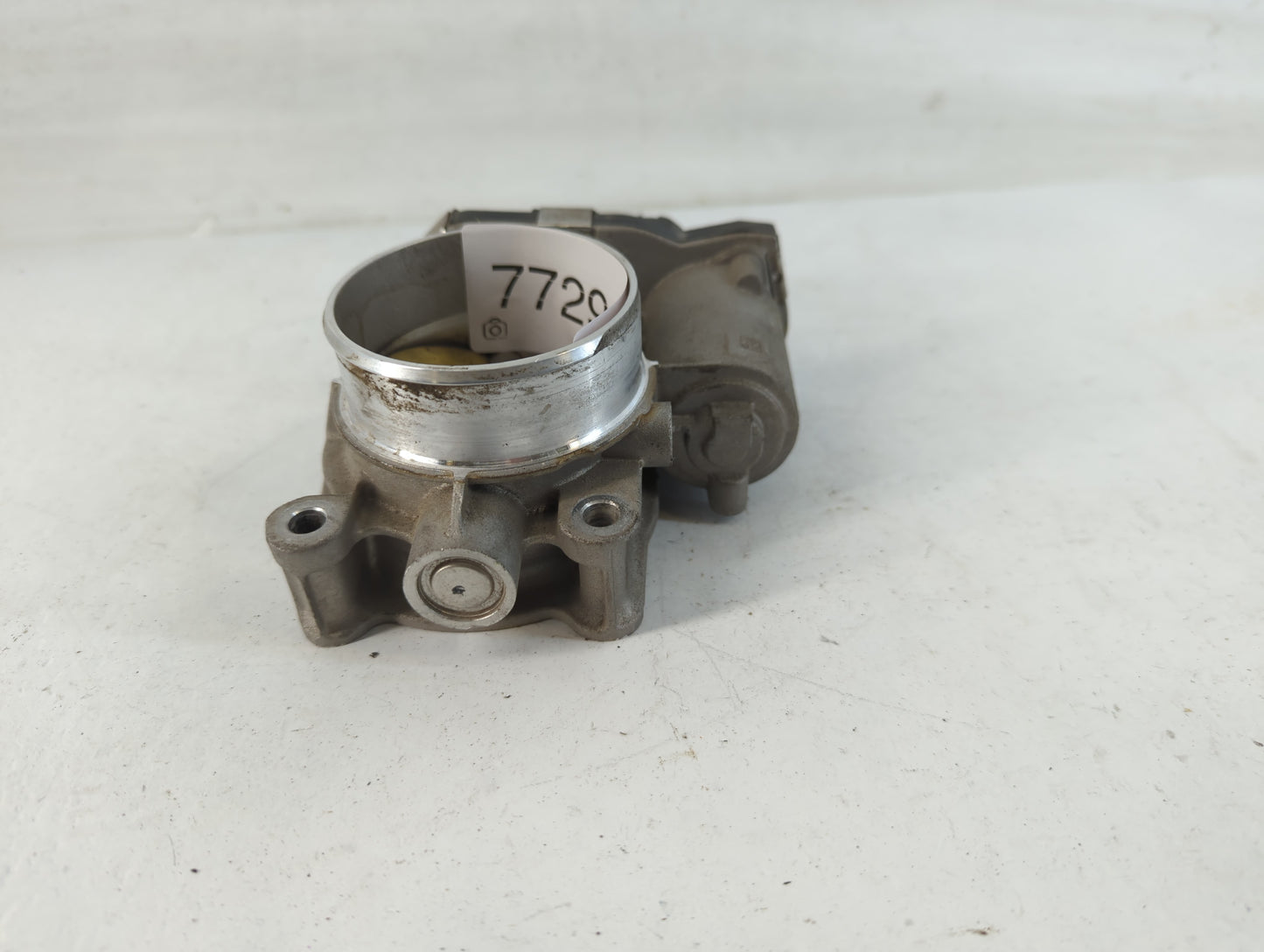 2013-2014 Chevrolet Malibu Throttle Body P/N:12632101CA Fits Fits 2012 2013 2014 2015 OEM Used Auto Parts - Oemusedautoparts