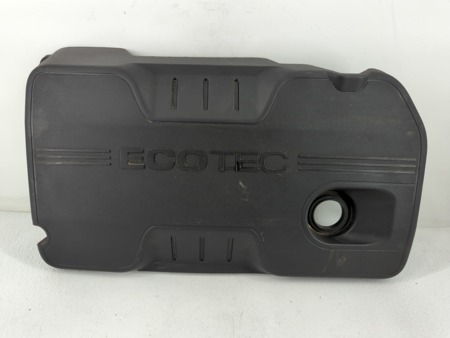 2013 Chevrolet Malibu Engine Cover - Oemusedautoparts1.com