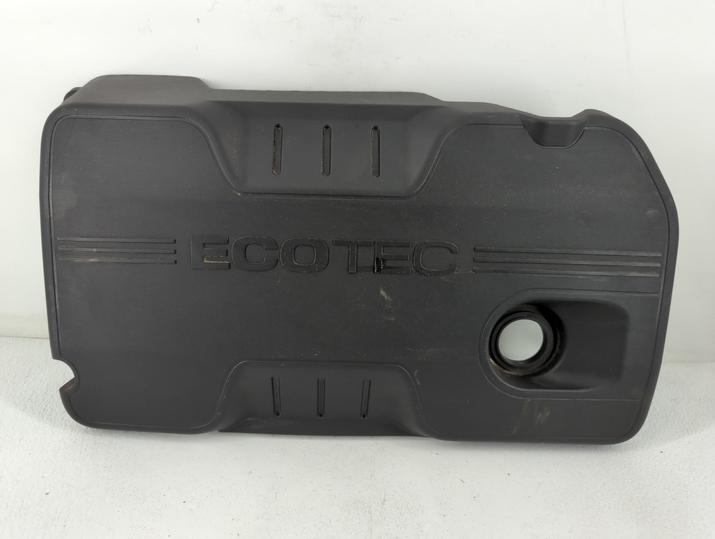 2013 Chevrolet Malibu Engine Cover - Oemusedautoparts1.com