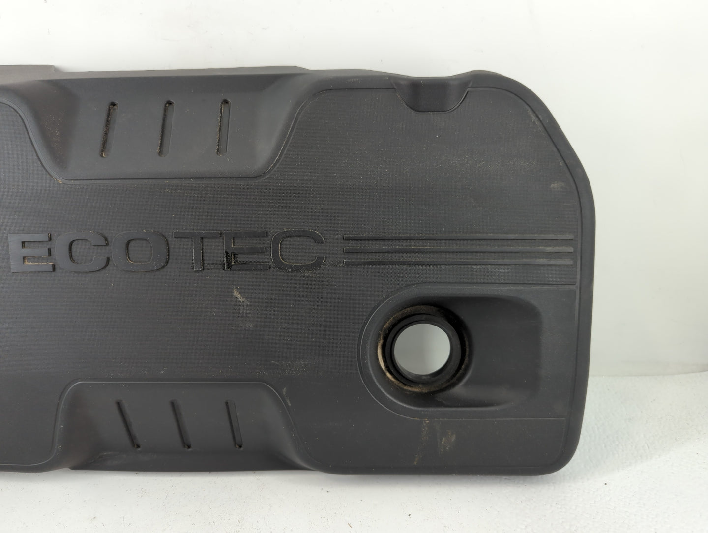 2013 Chevrolet Malibu Engine Cover - Oemusedautoparts1.com