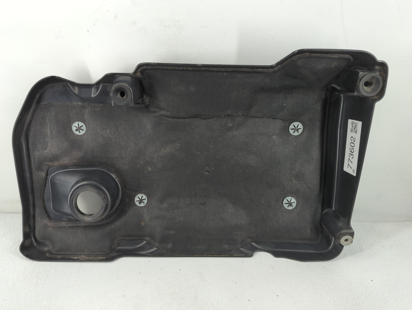 2013 Chevrolet Malibu Engine Cover - Oemusedautoparts1.com