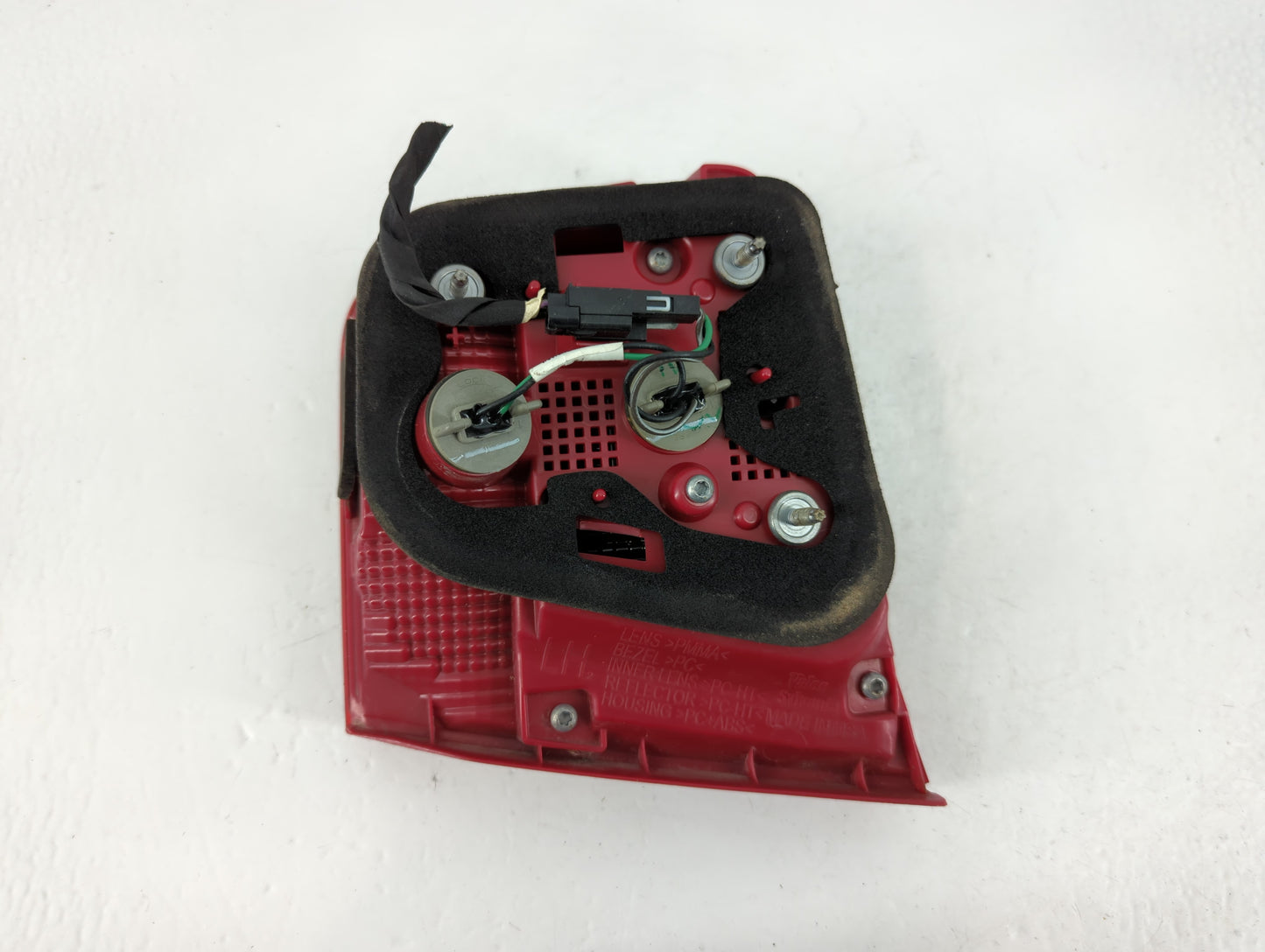 2013-2016 Chevrolet Malibu Tail Light Assembly Passenger Right OEM P/N:22907311 Fits Fits 2013 2014 2015 2016 OEM Used Auto 