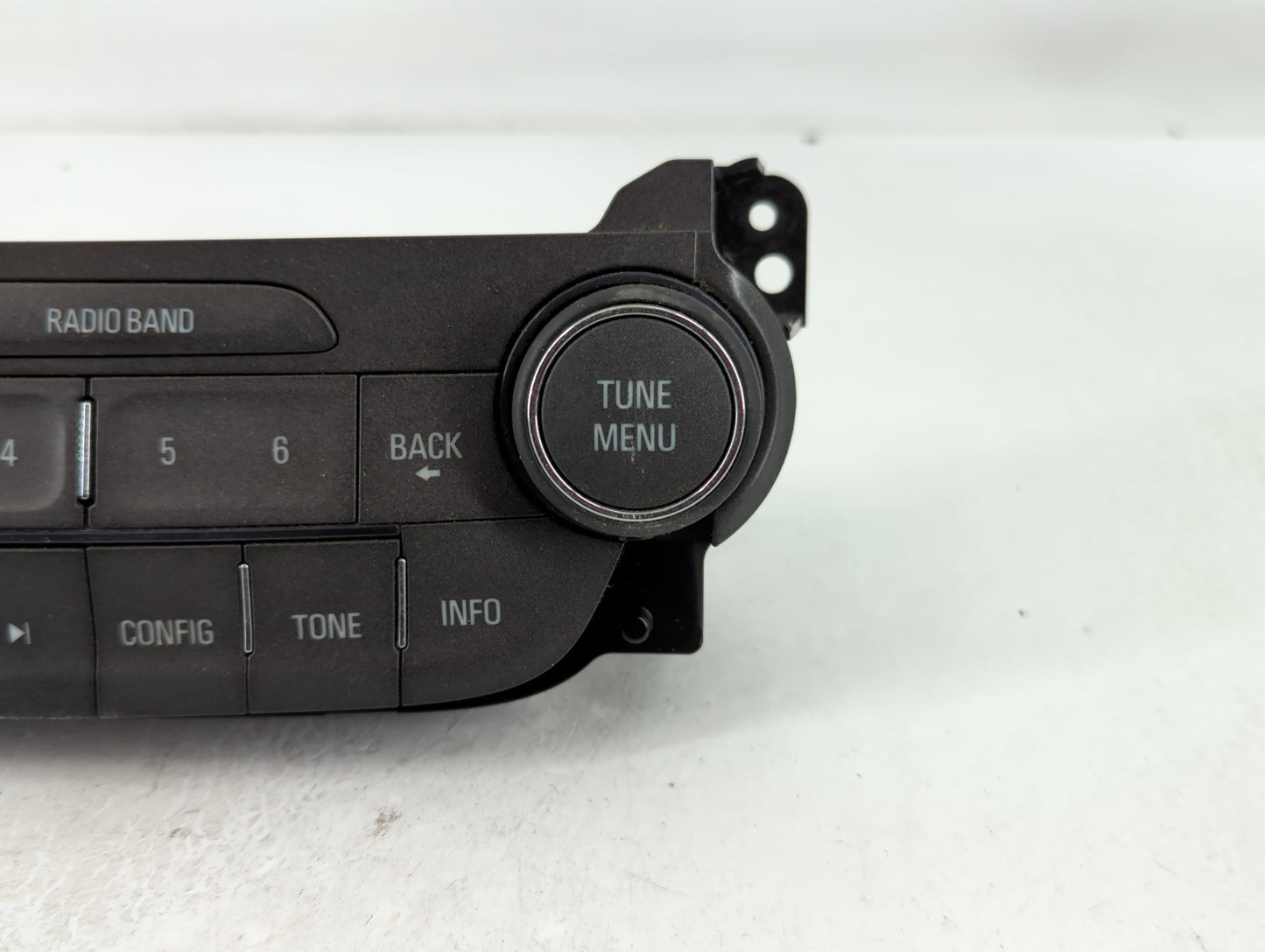 2013 Chevrolet Malibu Radio AM FM Cd Player Receiver Replacement P/N:22880998 Fits OEM Used Auto Parts - Oemusedautoparts1.c