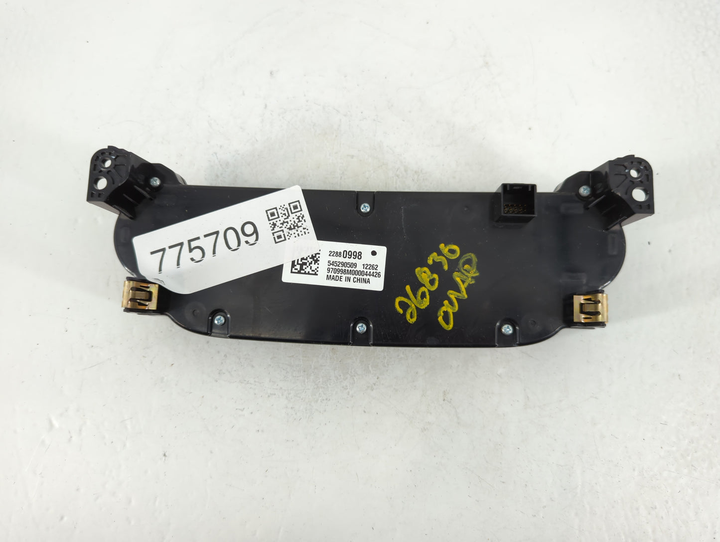 2013 Chevrolet Malibu Radio AM FM Cd Player Receiver Replacement P/N:22880998 Fits OEM Used Auto Parts - Oemusedautoparts1.c