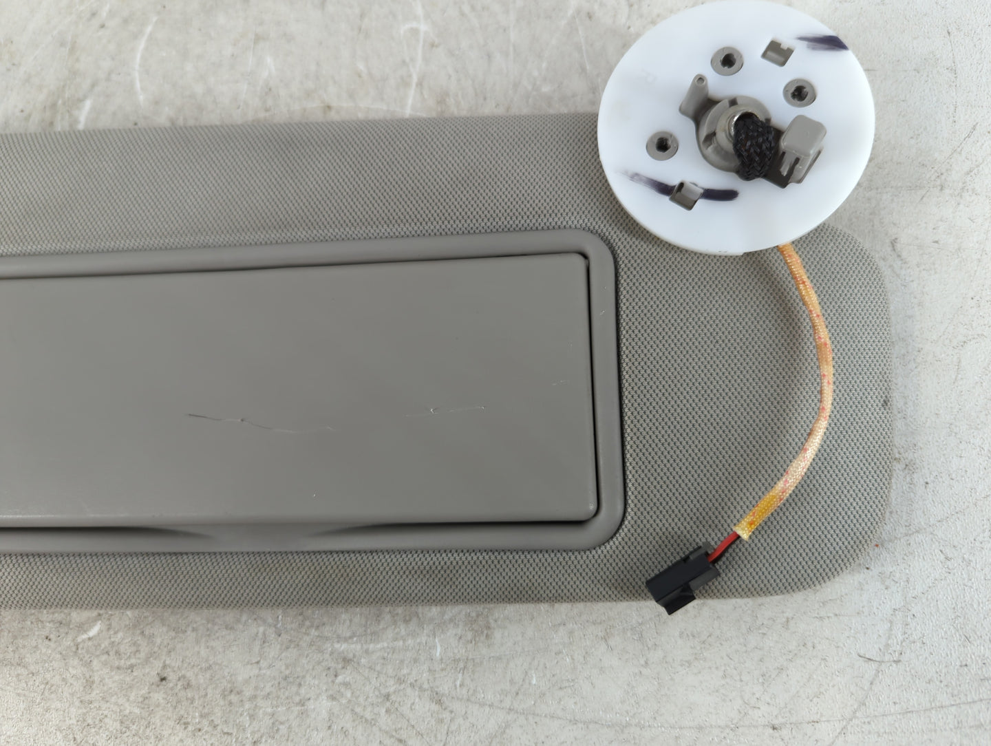 2013-2016 Chevrolet Malibu Sun Visor Shade Replacement Passenger Right Mirror Fits Fits 2013 2014 2015 2016 OEM Used Auto Pa
