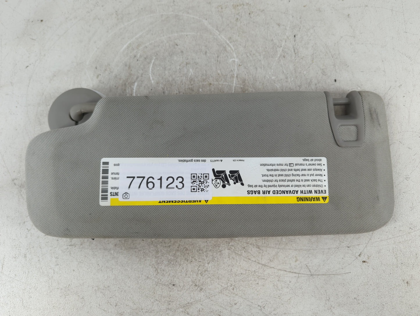 2013-2016 Chevrolet Malibu Sun Visor Shade Replacement Passenger Right Mirror Fits Fits 2013 2014 2015 2016 OEM Used Auto Pa