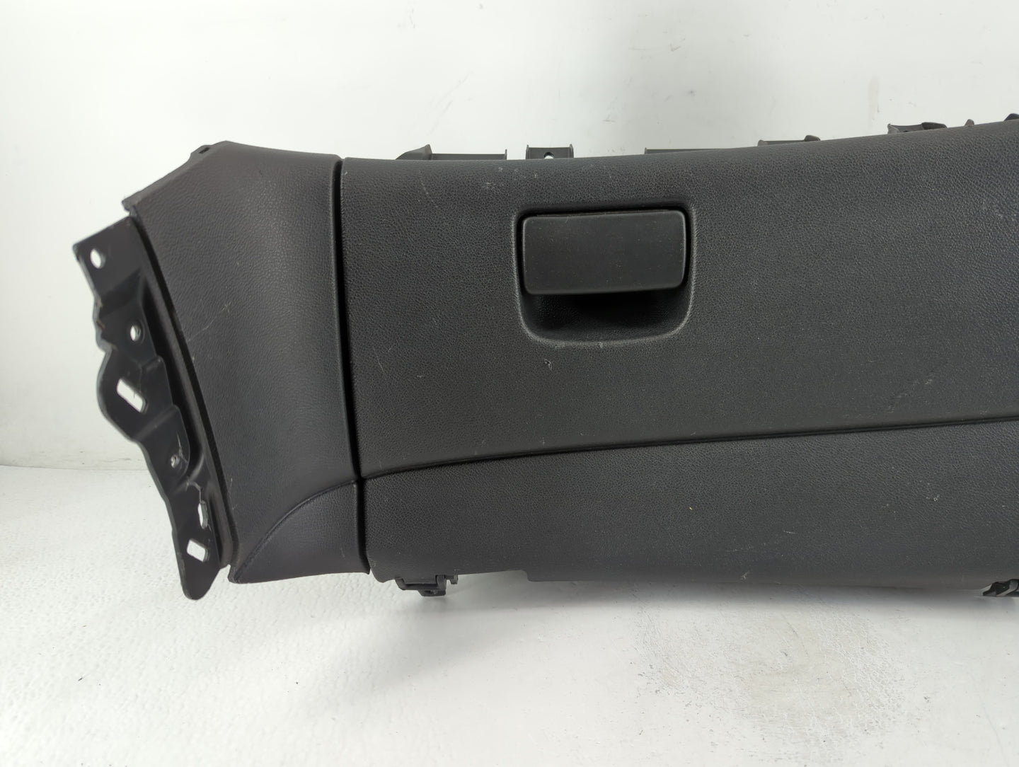 2013 Chevrolet Malibu Passenger Glove Box Door Storage Compartment - Oemusedautoparts1.com