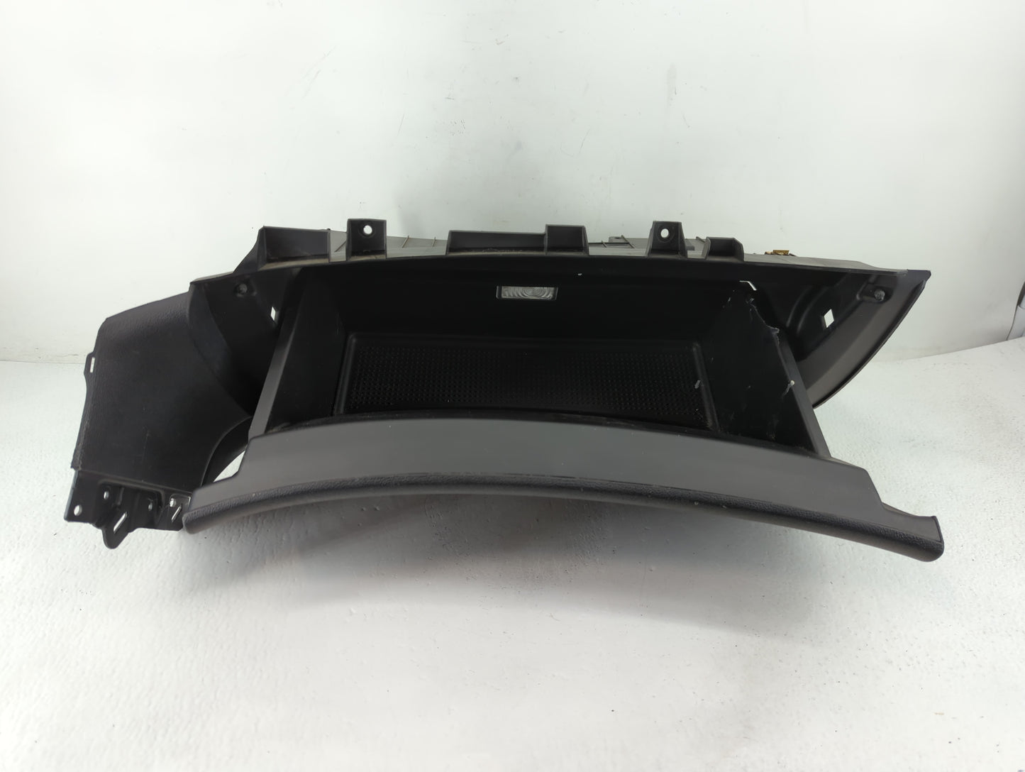 2013 Chevrolet Malibu Passenger Glove Box Door Storage Compartment - Oemusedautoparts1.com