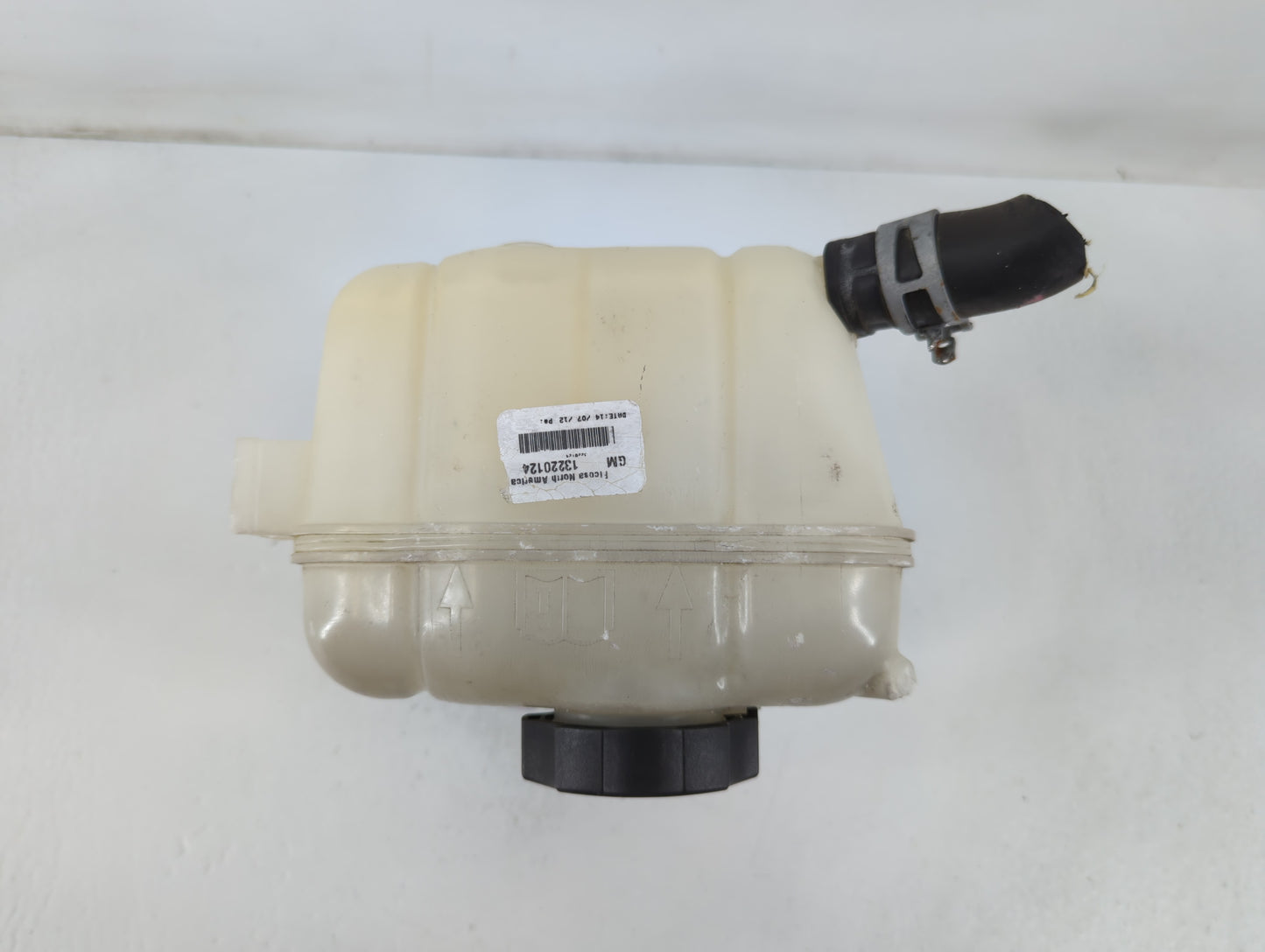 2013 Chevrolet Malibu Radiator Coolant Overflow Expansion Tank Bottle 776335 - Oemusedautoparts1.com