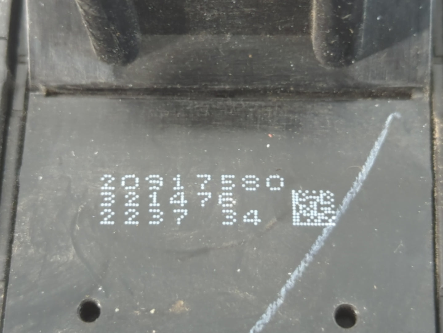 2013 Chevrolet Malibu Master Power Window Switch Replacement Driver Side Left P/N:20917580 Fits Fits 2011 2012 2014 2015 OEM
