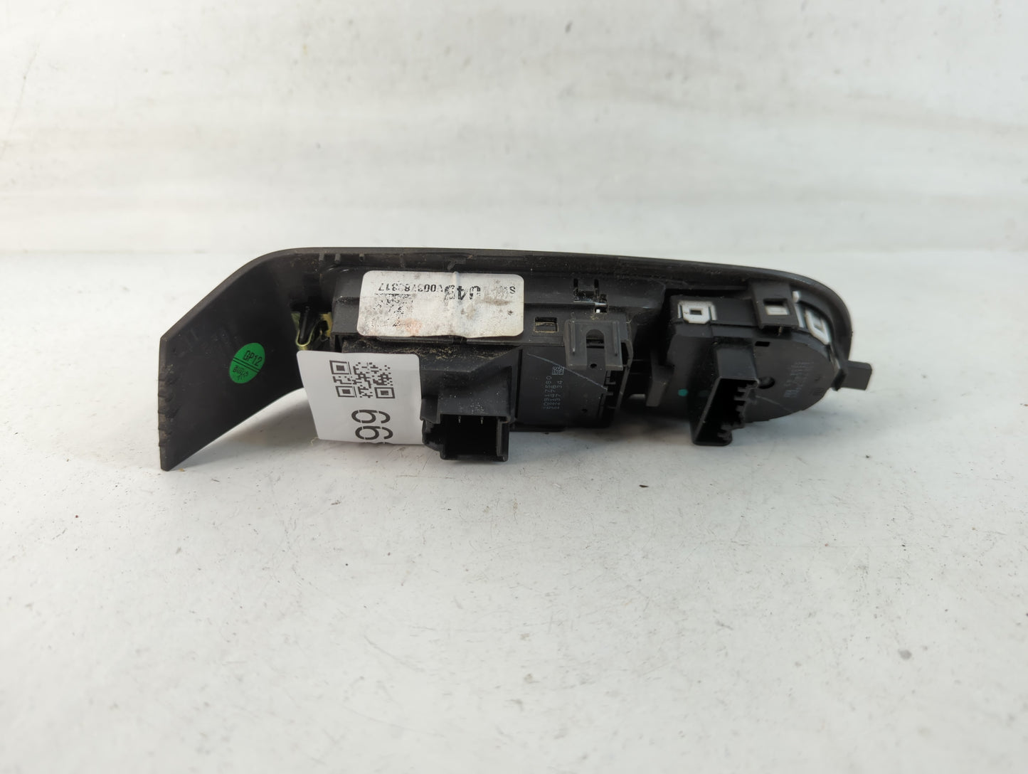 2013 Chevrolet Malibu Master Power Window Switch Replacement Driver Side Left P/N:20917580 Fits Fits 2011 2012 2014 2015 OEM