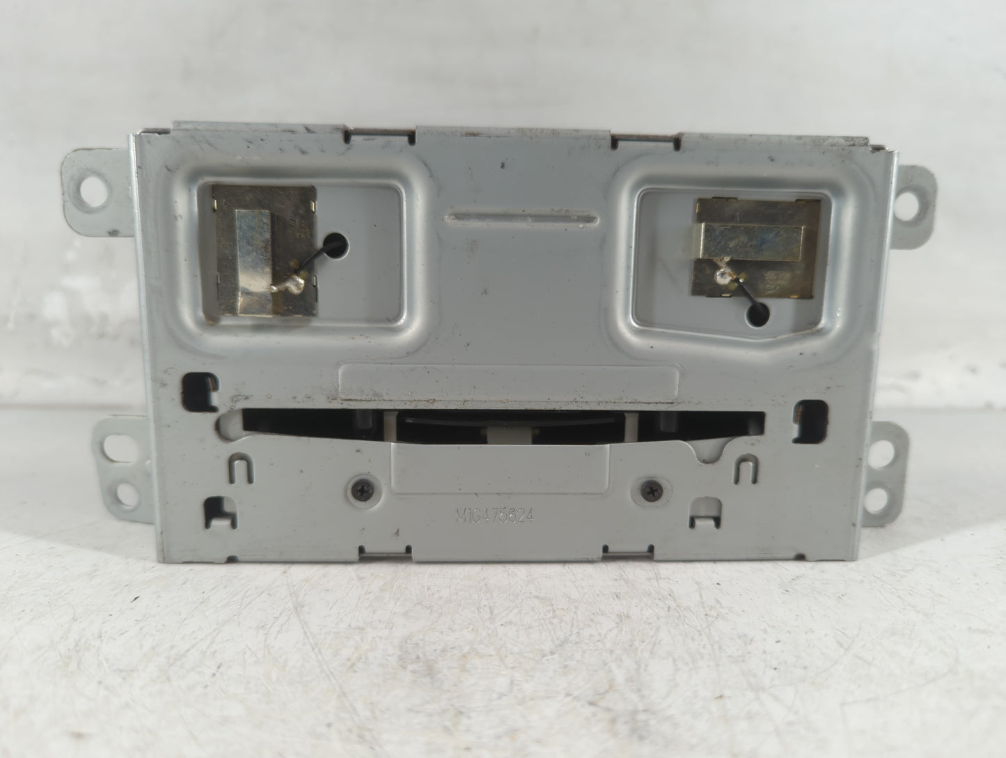 2013 Chevrolet Malibu Radio AM FM Cd Player Receiver Replacement P/N:23140543 Fits OEM Used Auto Parts - Oemusedautoparts1.c