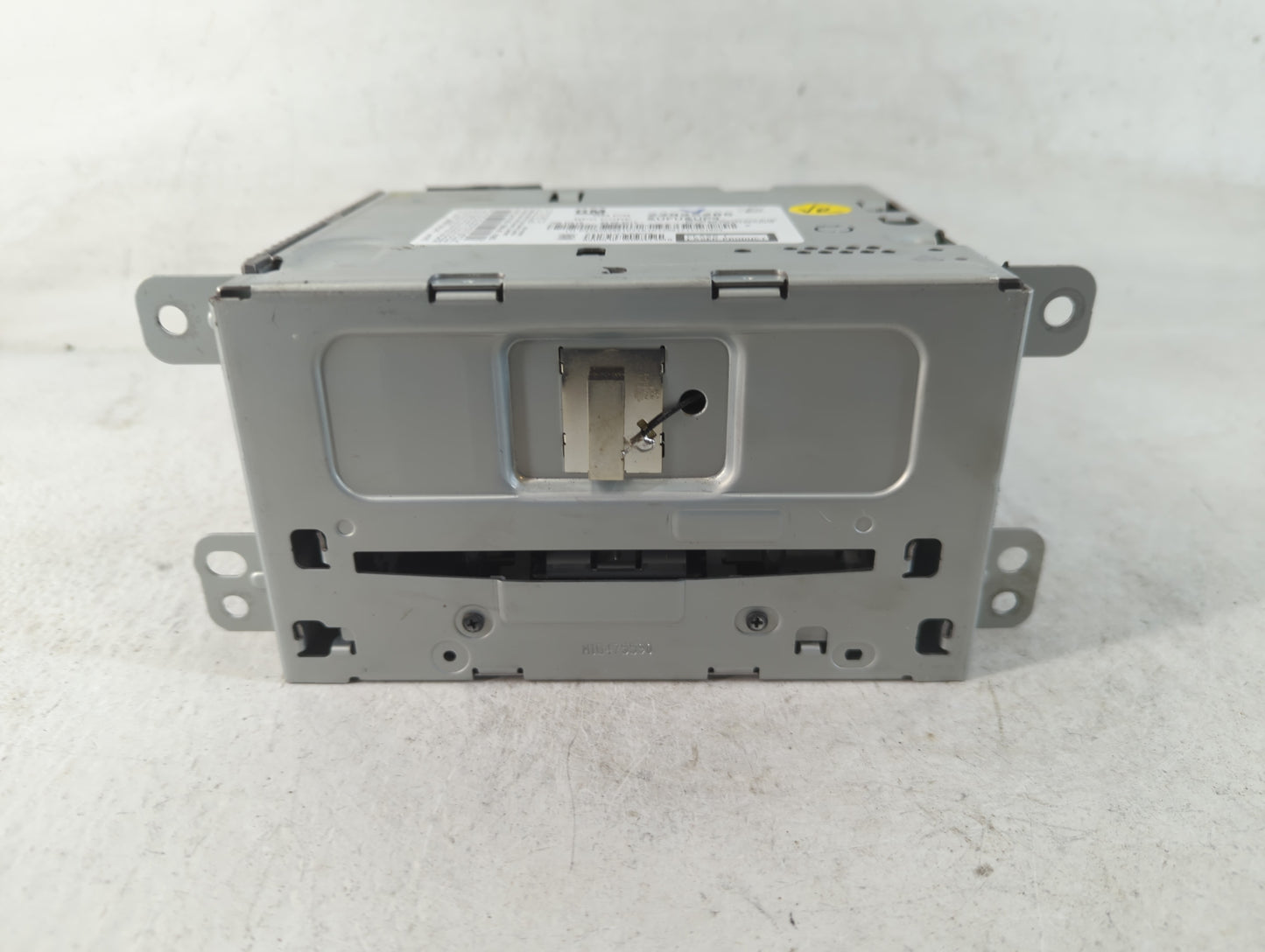 2013 Chevrolet Malibu Radio AM FM Cd Player Receiver Replacement P/N:22925286 Fits OEM Used Auto Parts - Oemusedautoparts1.c