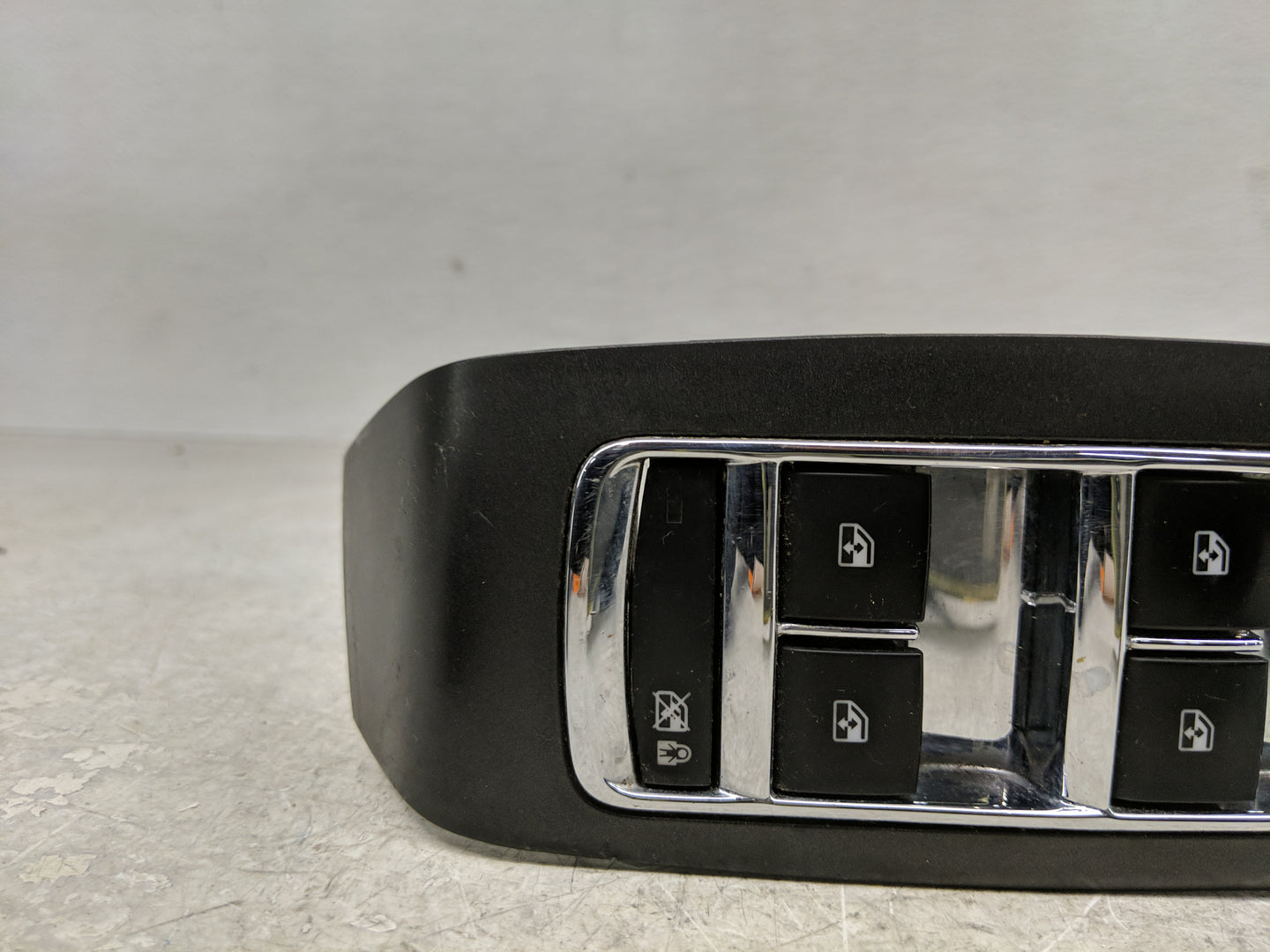 2013-2016 Chevrolet Malibu Master Power Window Switch Replacement Driver Side Left Fits OEM Used Auto Parts - Oemusedautopar