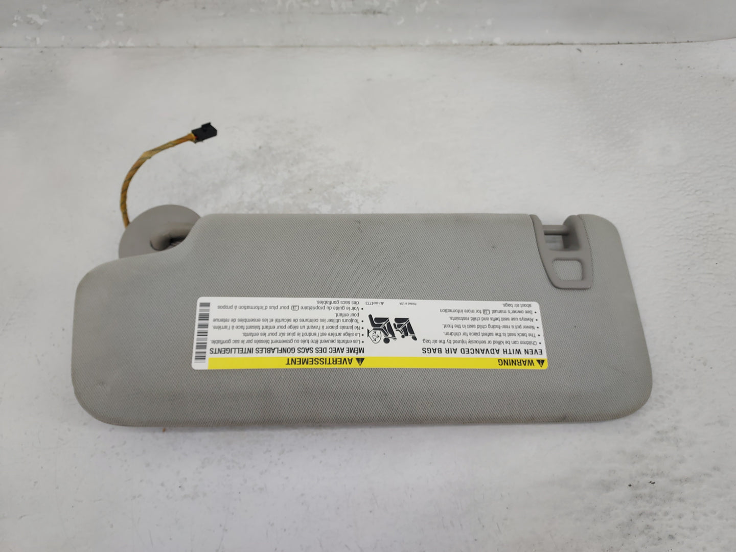 2013-2016 Chevrolet Malibu Sun Visor Shade Replacement Passenger Right Mirror Fits Fits 2013 2014 2015 2016 OEM Used Auto Pa