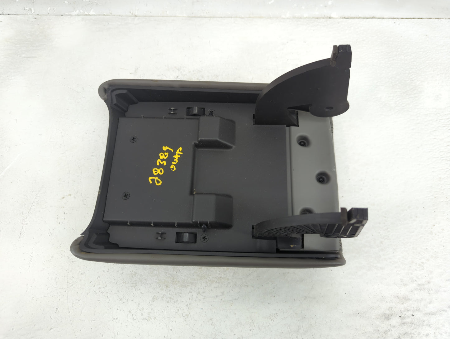 2013 Chevrolet Malibu Center Console Armrest Cover Lid Fits OEM Used Auto Parts - Oemusedautoparts1.com