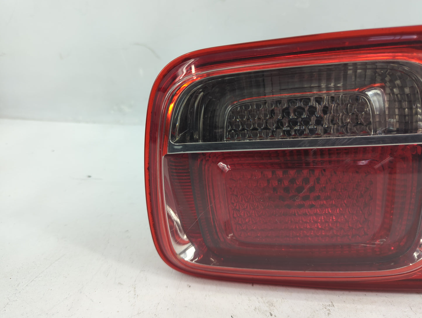 2013-2016 Chevrolet Malibu Driver Left Side Deck Lid Mounted Tail Light - Oemusedautoparts1.com